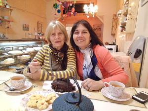 Con Mary Mac Donald en Amaranta Tea House