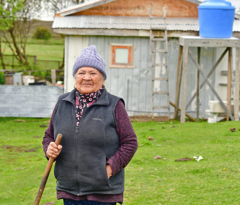 Agricultora de INDAP es la guardiana de cerezas y otros frutos en la Provincia Antártica  