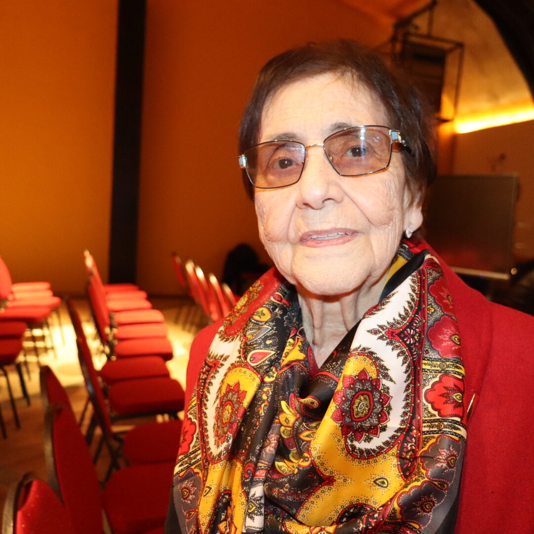Gloria Garay Miranda es la Ciudadana Ilustre 2025. La comunidad le valora su trayectoria pública y su incansable trabajo y aporte como ganadera en Tierra del Fuego. 
