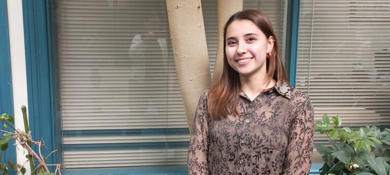 Tonka Violic saavedra: enseÑAR DESE LA EXPERIENCIA Y CONCONVERTIR LA VIDA EN IMPULSO