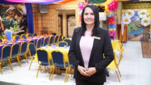 Karol Ulloa y su productorainfantil “Muzaraña Eventos”: El arte de generar sonrisas en el fin del mundo